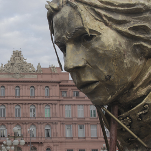 Juana, bronce y libertad